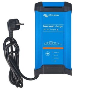 Cargador de batería Victron Blue Smart IP22 12V/15A (3 Salida)