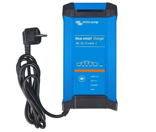 Cargador de batería Victron Blue Smart IP22 12V/15A (3 Salida)