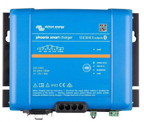 Cargador de batería Victron Phoenix Smart IP43 12V/50A (3)